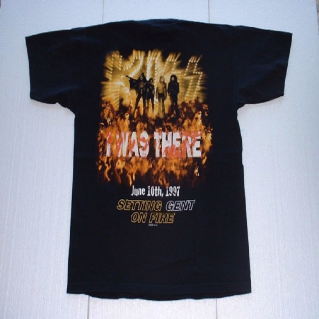 1997 KISS_Alive_Worldwide_tour_96__97_r.jpg 1997 KISS_Alive_Worldwide_tour_96__97_r.jpg
